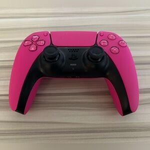 Nova Pink PS5 Controller